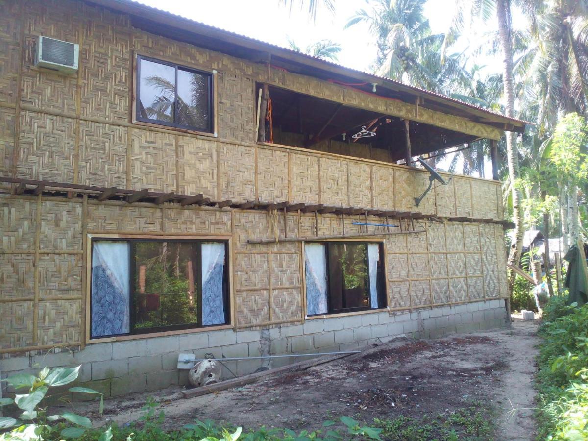 Siargao Swell Hostel General Luna  Exterior photo